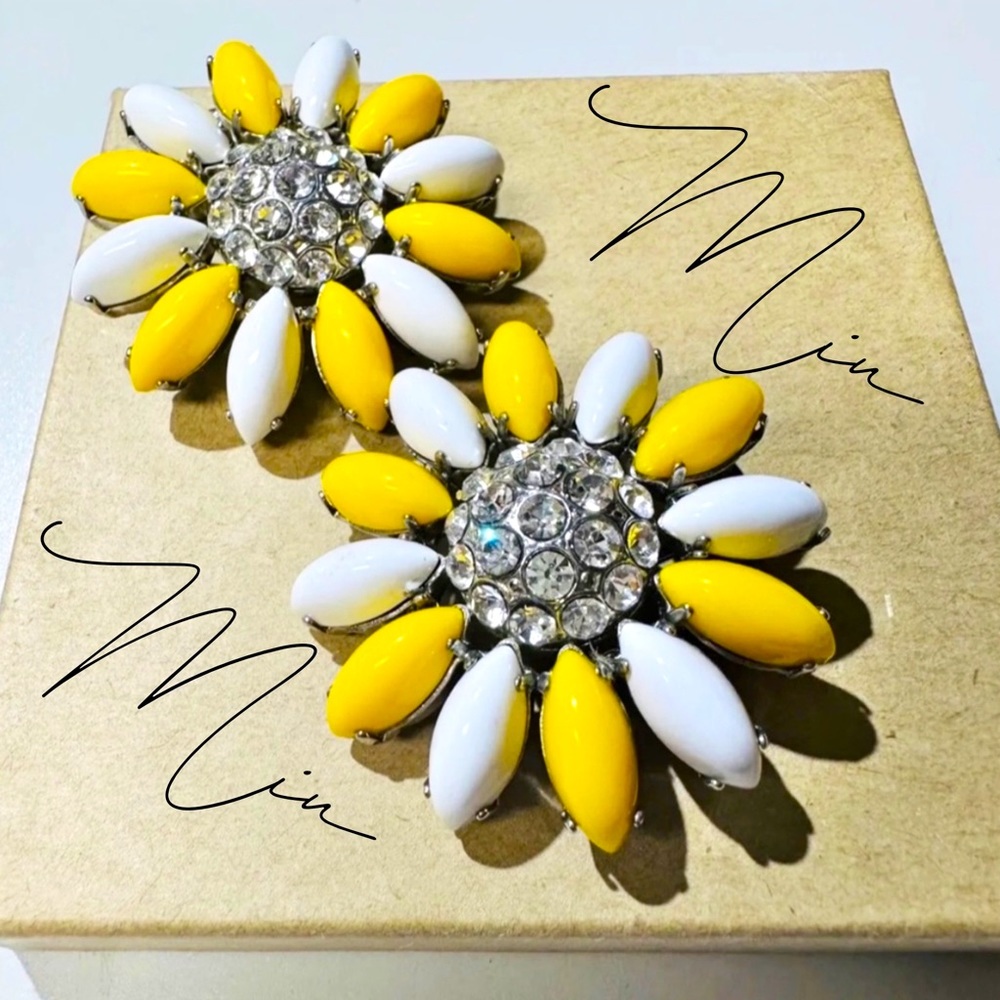Miu Miu Couture Runway Daisy Crystal Clip-On Earrings